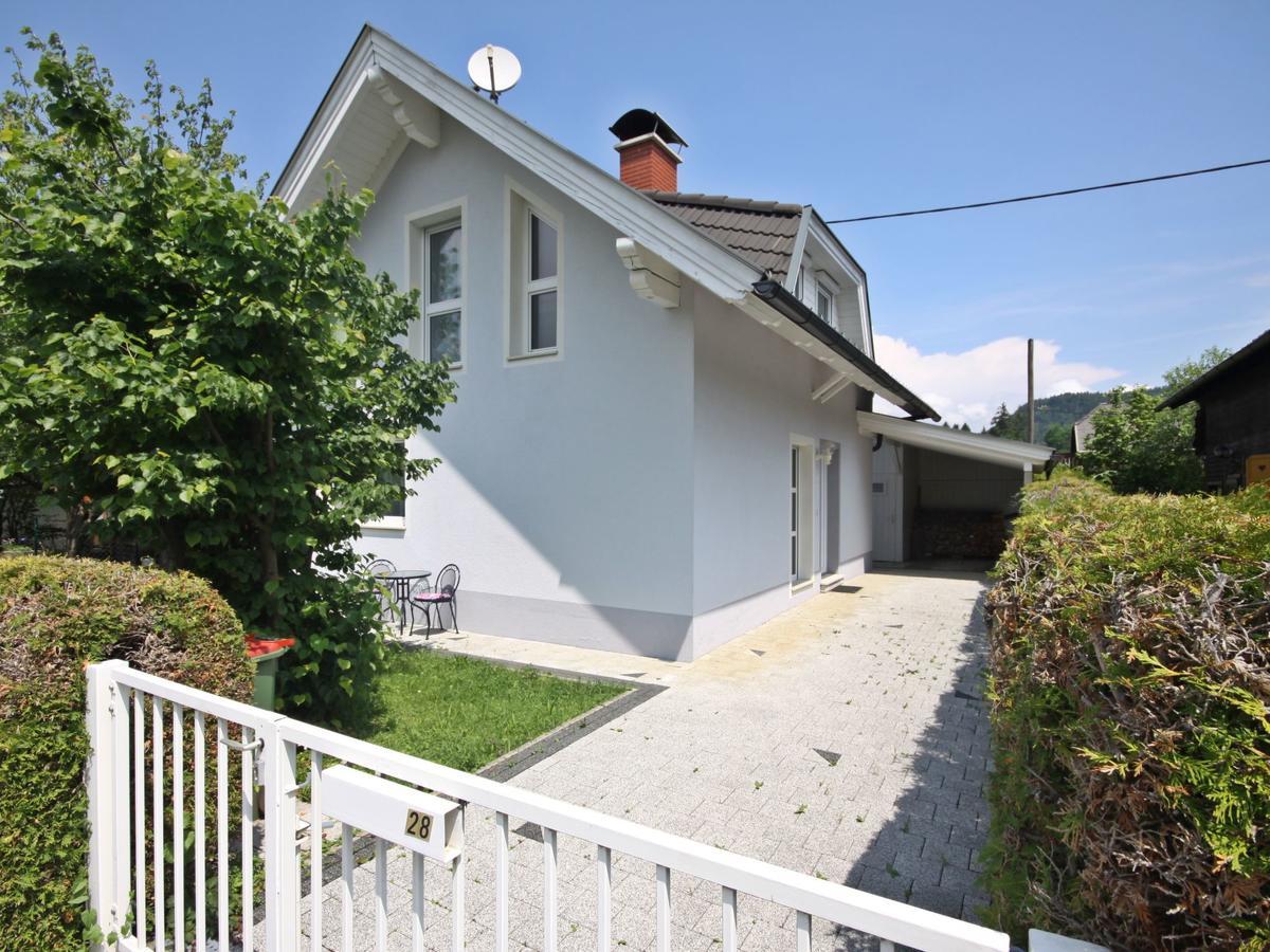 Holiday Home Seehaus Blue Faak Faak am See Exterior foto